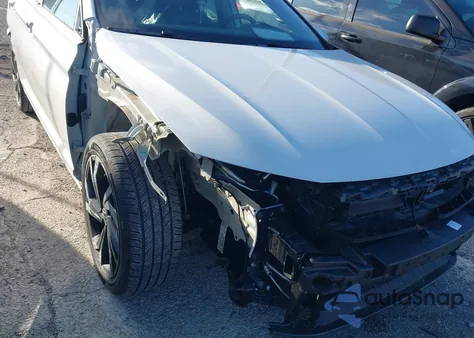 2025 Volkswagen Jetta 1.5T Se z USA, uszkodzony, nr VIN 3VW7X7BU2SM041231